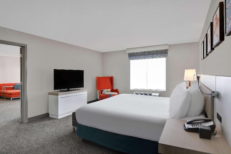 Hilton Garden Inn Jacksonville JTB/Deerwood Park — photo 102