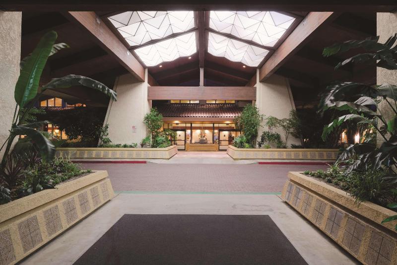Hotel DoubleTree by Hilton Hotel Bakersfield