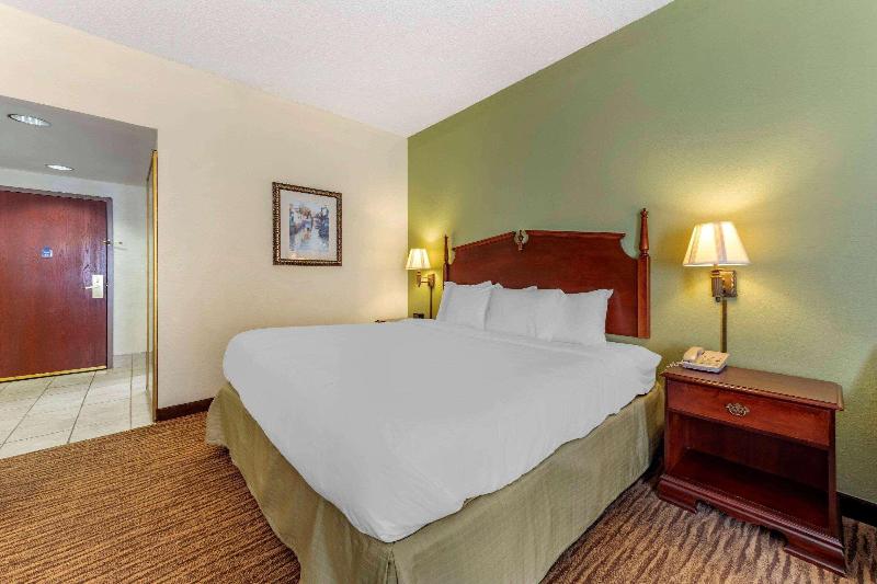 Wingate by Wyndham Buckhannon image