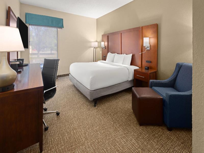 Wingate by Wyndham Buckhannon image