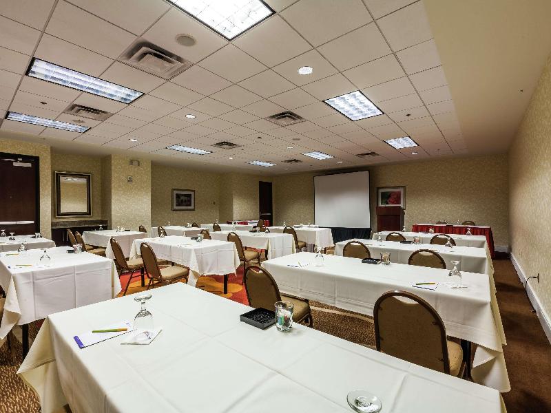 DoubleTree by Hilton Phoenix Midtown image