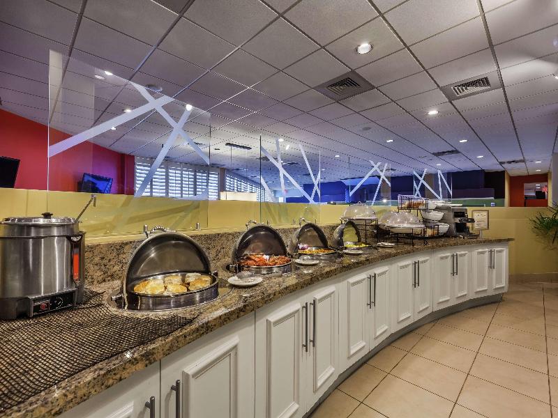 DoubleTree by Hilton Phoenix Midtown image