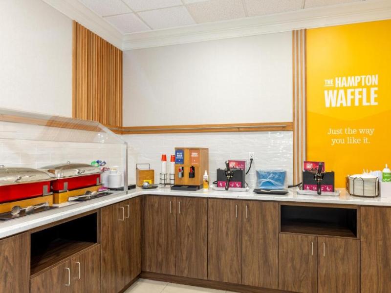 Hampton Inn Lawrenceville Duluth image