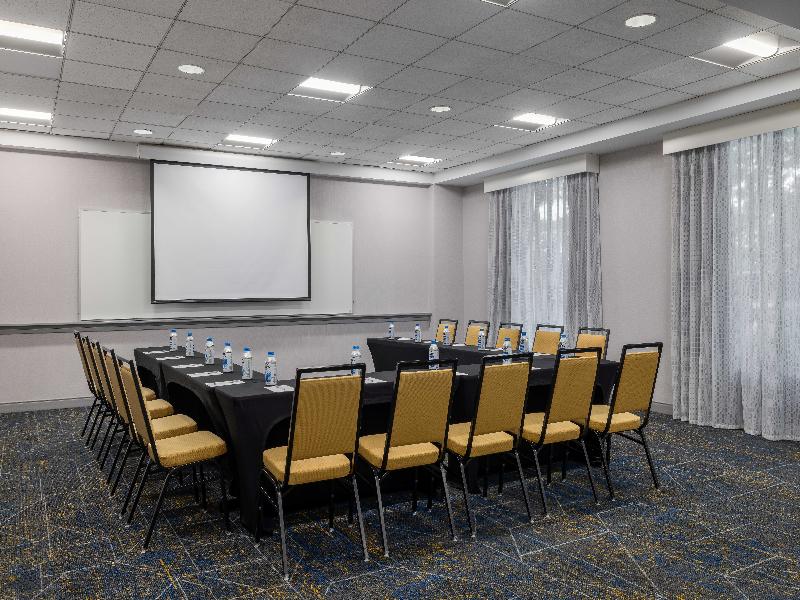 Hampton Inn Washington-Dulles Int'l Airport South image