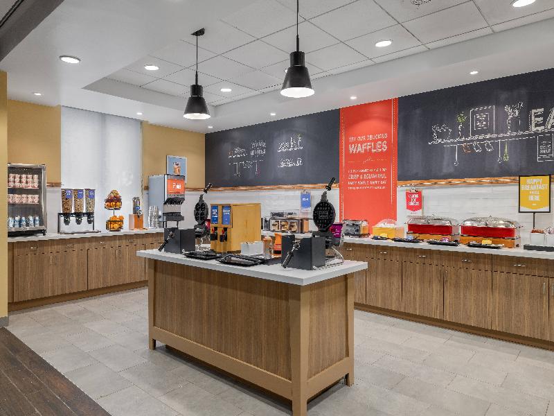 Hampton Inn Washington-Dulles Int'l Airport South image