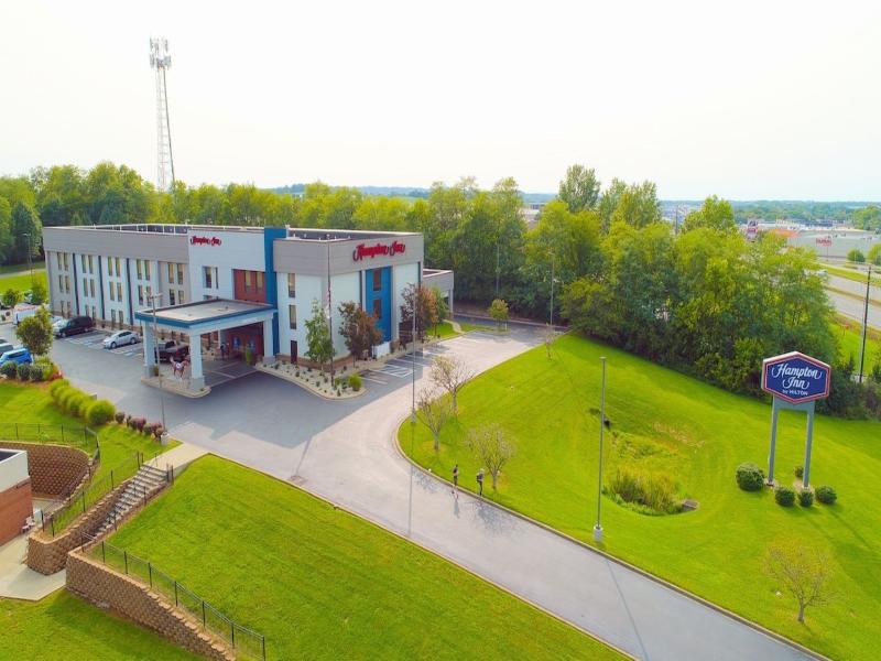 Hampton Inn Danville, KY photo 5