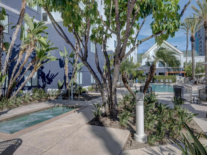 Homewood Suites by Hilton Anaheim-Main Gate Area image