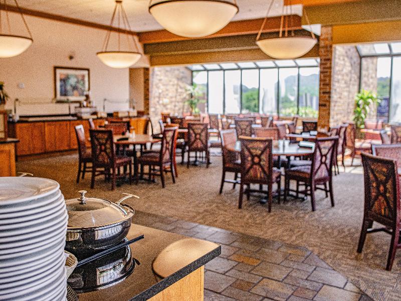 Doubletree By Hilton Hotel Oak Ridge-Knoxville image
