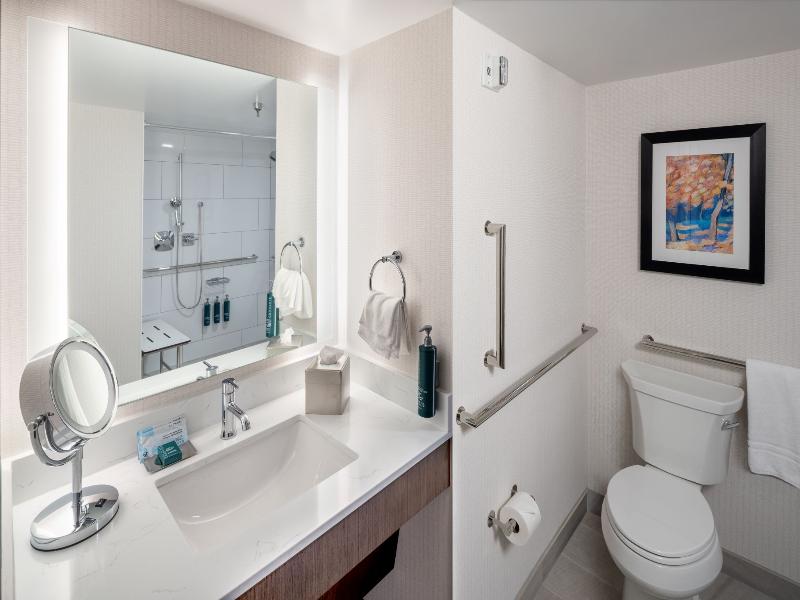 Doubletree By Hilton Hotel Oak Ridge-Knoxville image