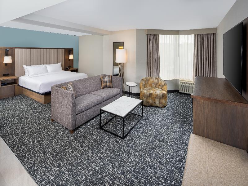 Doubletree By Hilton Hotel Oak Ridge-Knoxville image