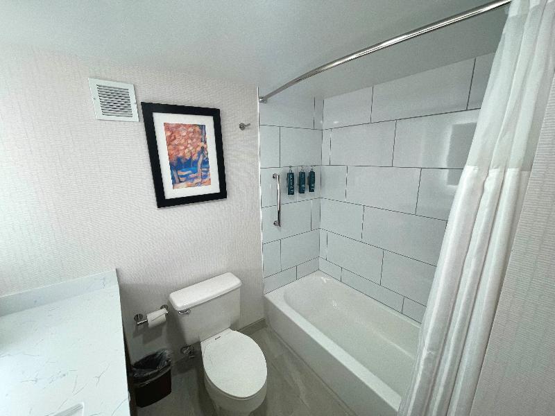 Doubletree By Hilton Hotel Oak Ridge-Knoxville image