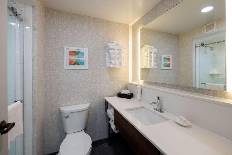Hampton Inn & Suites By Hilton Alpharetta Roswell image