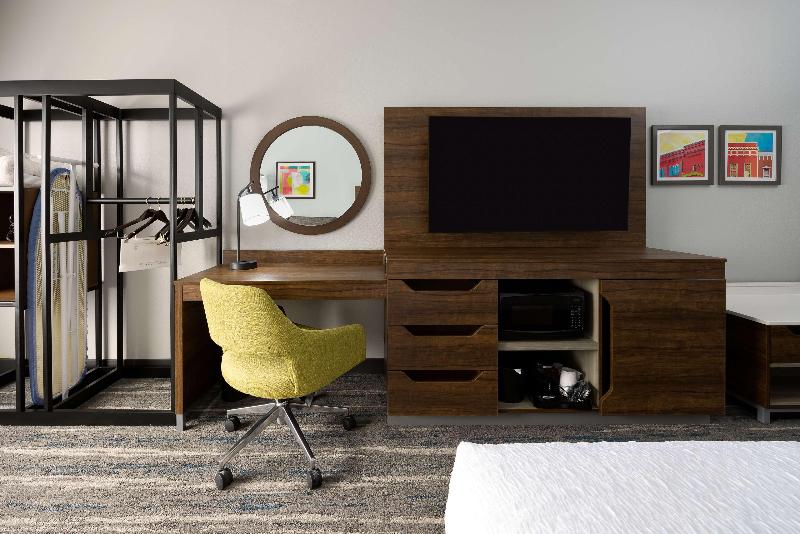 Hampton Inn & Suites By Hilton Alpharetta Roswell image