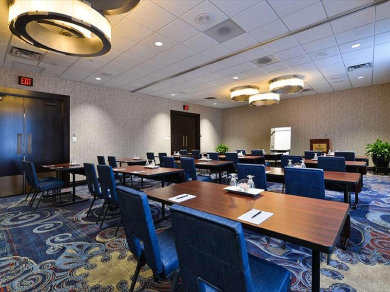 Hotel Belvoir Springfield image
