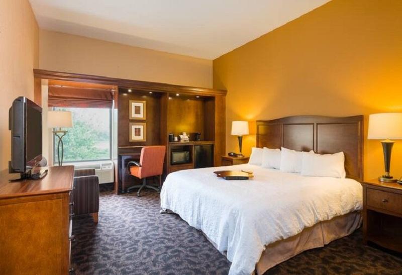 Hampton Inn Danville, PA image
