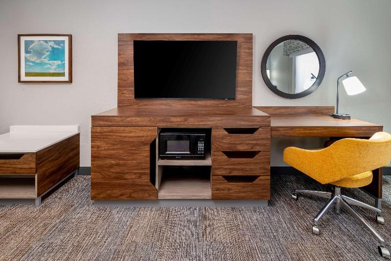 Hampton Inn Mitchell image