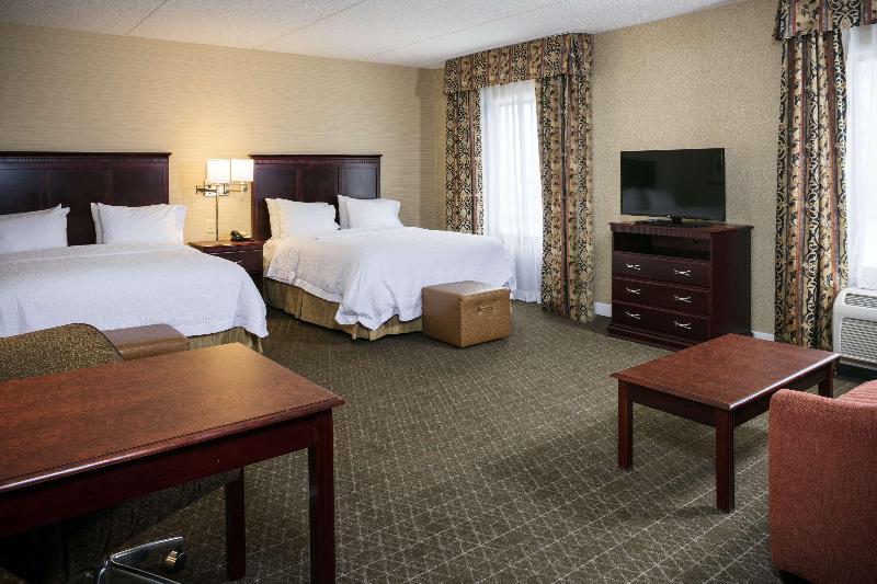 Hampton Inn Mitchell image