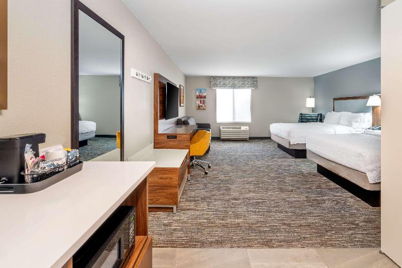 Hampton Inn Mitchell image