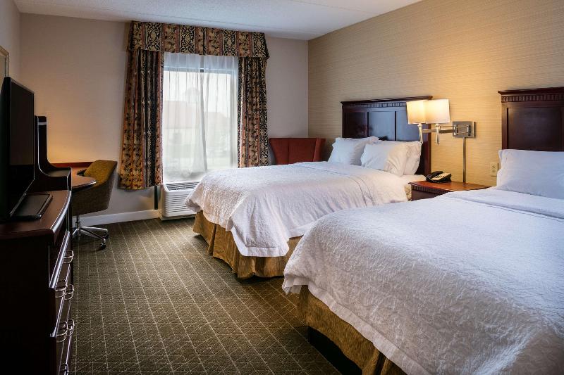 Hampton Inn Mitchell image