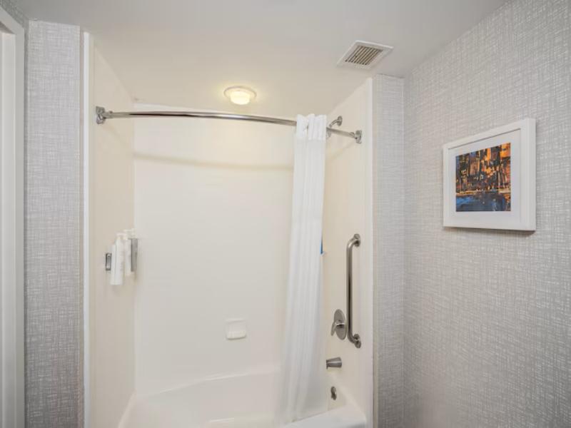 Hampton Inn Ridgefield Park image
