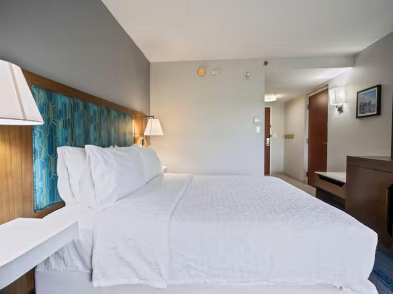 Hampton Inn Ridgefield Park image