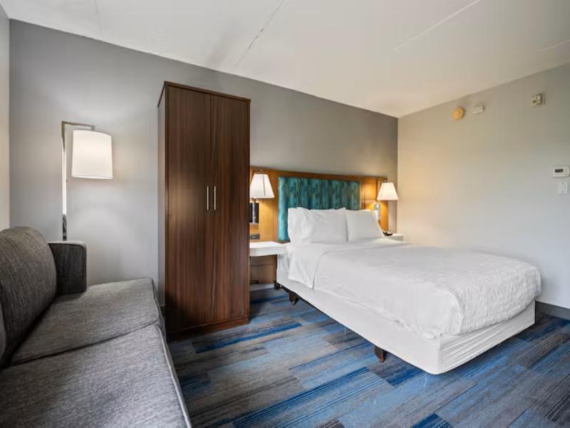 Hampton Inn Ridgefield Park image