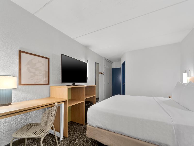 Spark by Hilton Grand Prairie image
