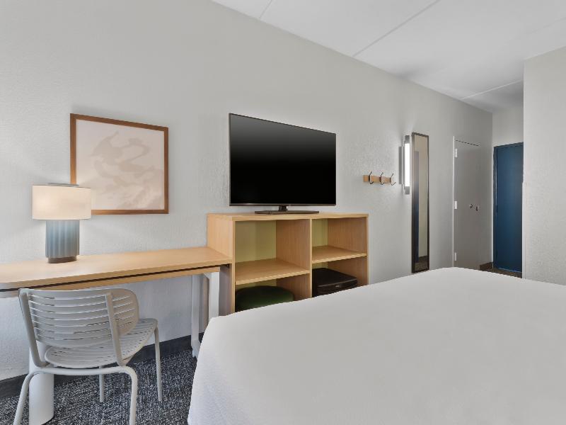 Spark by Hilton Grand Prairie image