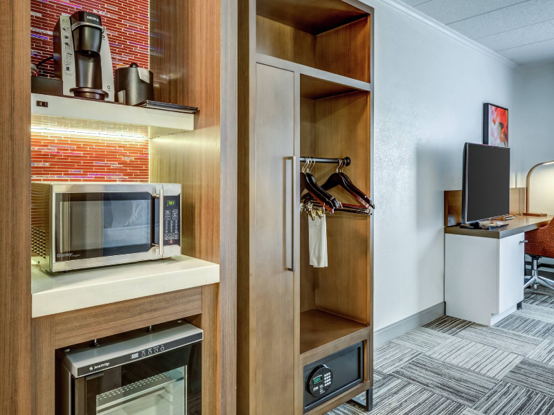 Hilton Garden Inn Boston/Waltham image