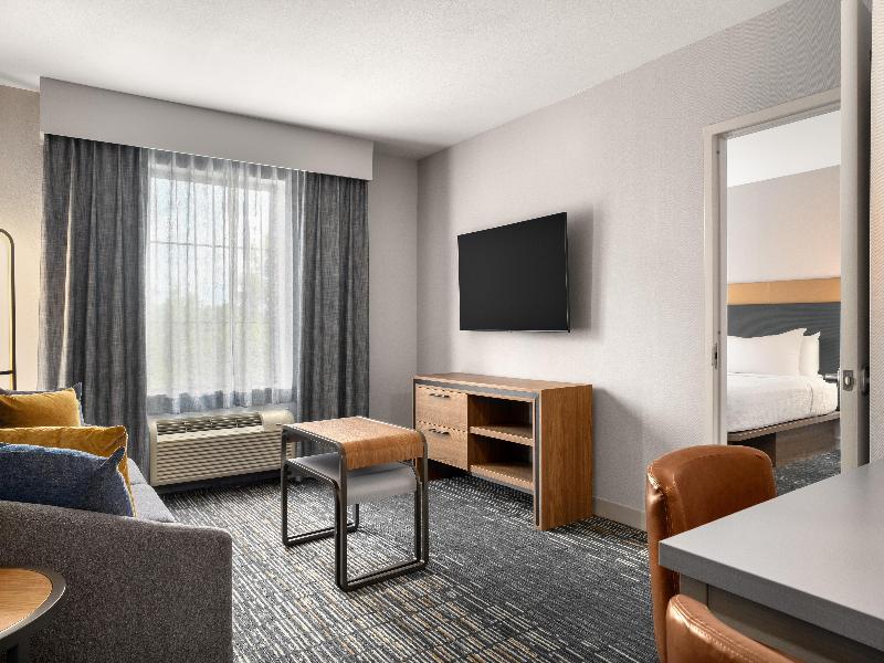Homewood Suites by Hilton Newtown, PA image
