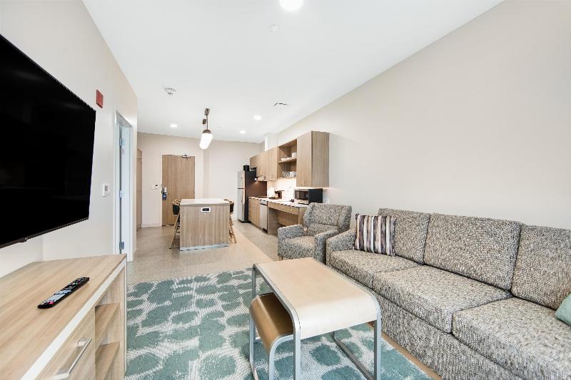 Homewood Suites by Hilton East Rutherford - Meadow image