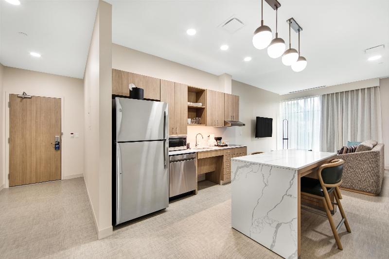 Homewood Suites by Hilton East Rutherford - Meadow image