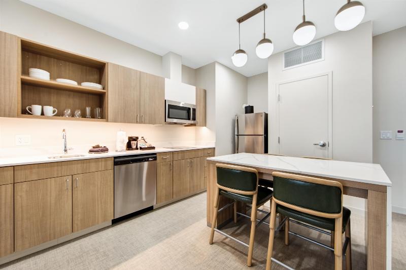 Homewood Suites by Hilton East Rutherford - Meadow image