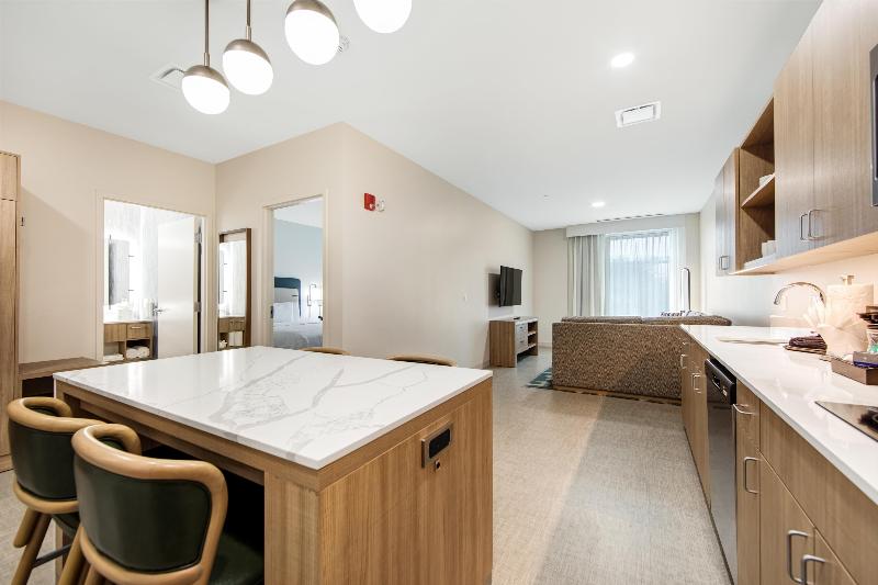 Homewood Suites by Hilton East Rutherford - Meadow image