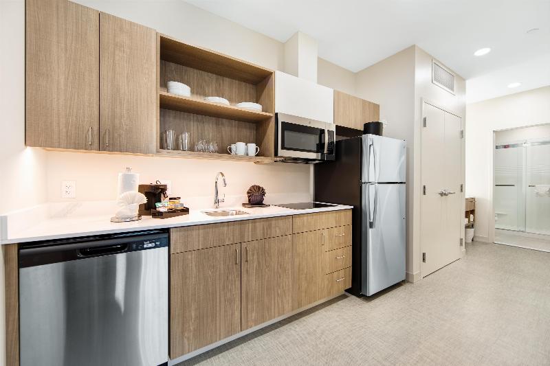 Homewood Suites by Hilton East Rutherford - Meadow image