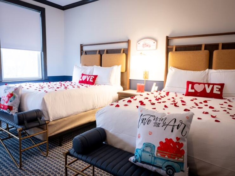 Hilton Orrington/Evanston image