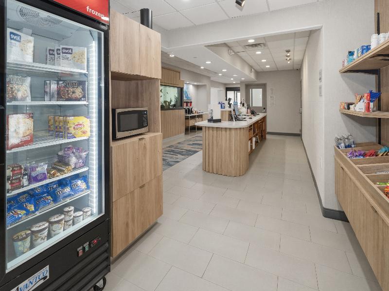Hampton Inn & Suites Pharr image