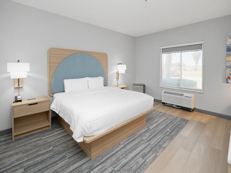 Hampton Inn & Suites Pharr image