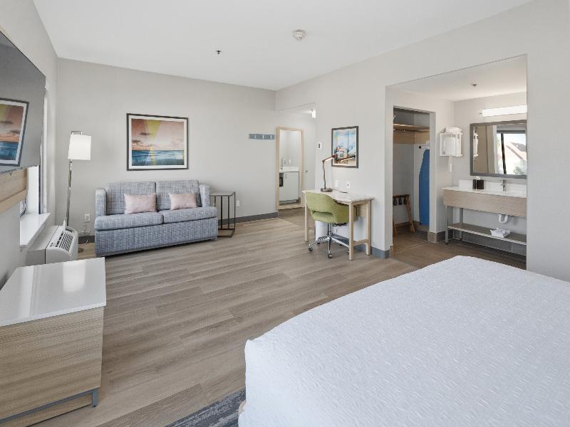 Hampton Inn & Suites Pharr image