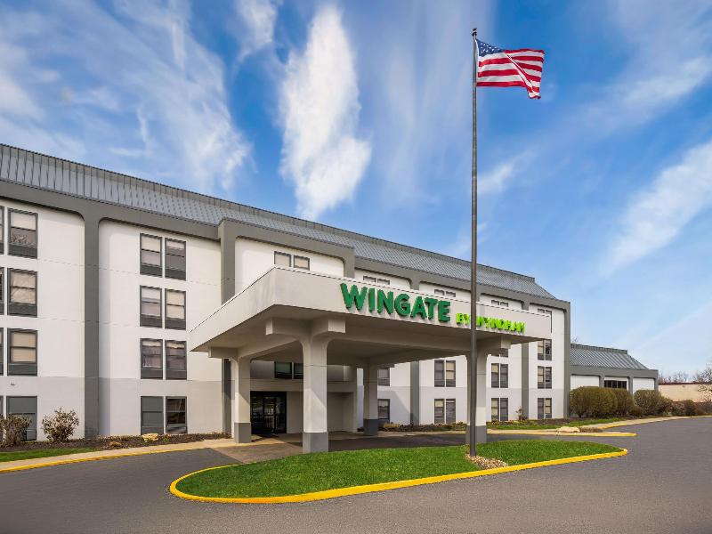 Wingate By Wyndham Cranberry image
