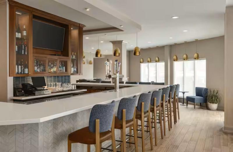 Hilton Garden Inn Riverhead image