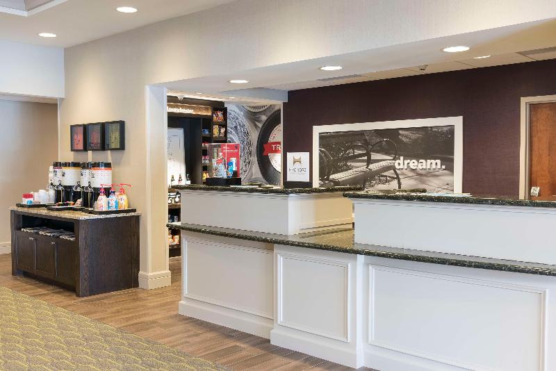 Hampton Inn & Suites Hartford-Manchester image