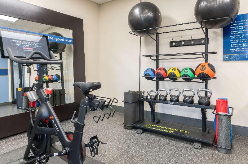 Hampton Inn & Suites Hartford-Manchester image