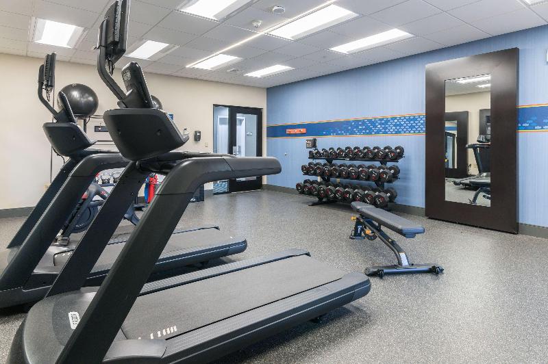 Hampton Inn & Suites Hartford-Manchester image