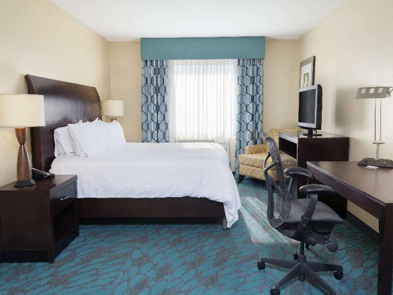 JUNIOR SUITE KING SIZE BED