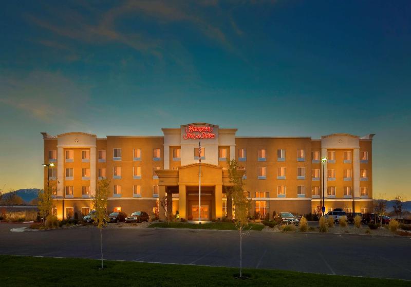 Hampton Inn AND Suites Reno
