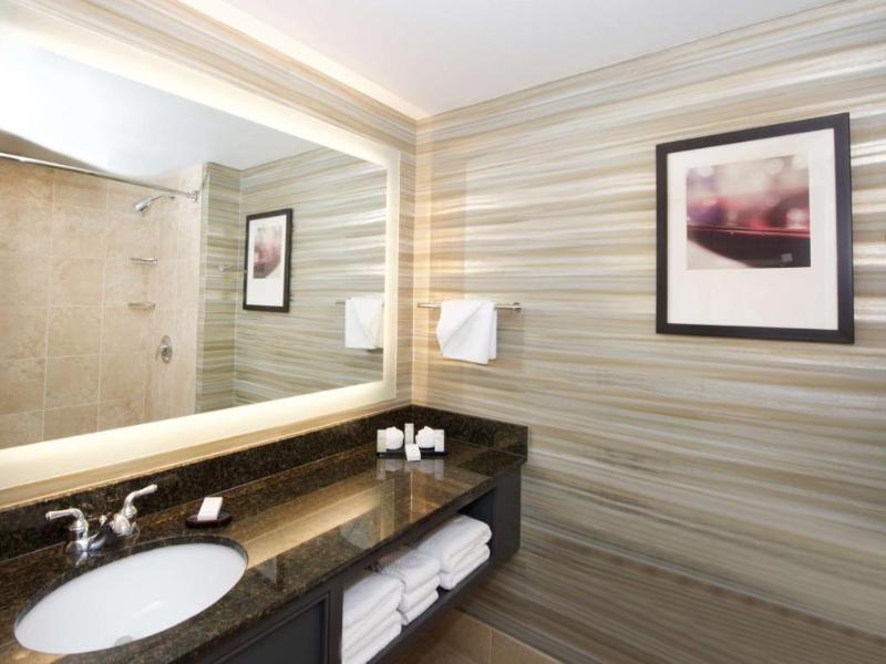 Embassy Suites Walnut Creek image