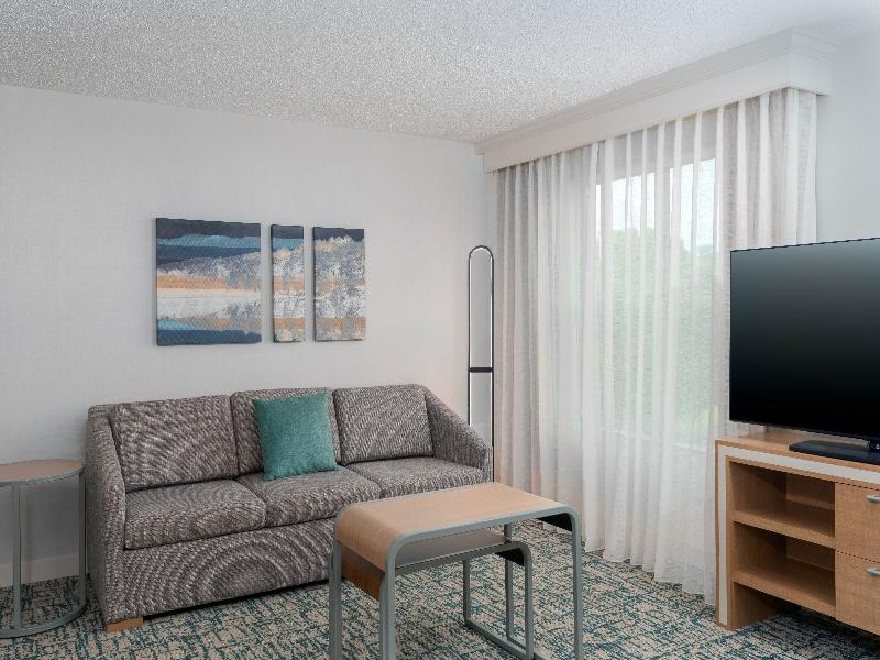 Homewood Suites by Hilton Holyoke-Springfield/Nort image