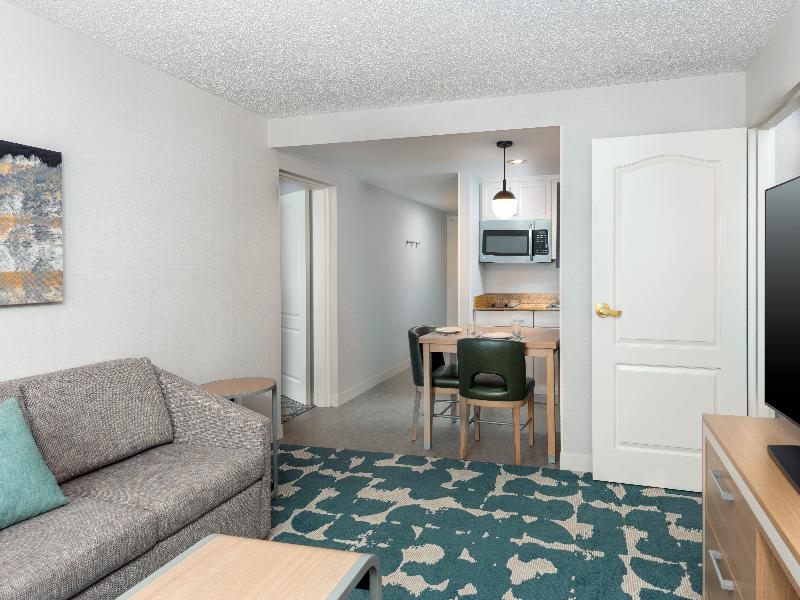 Homewood Suites by Hilton Holyoke-Springfield/Nort image