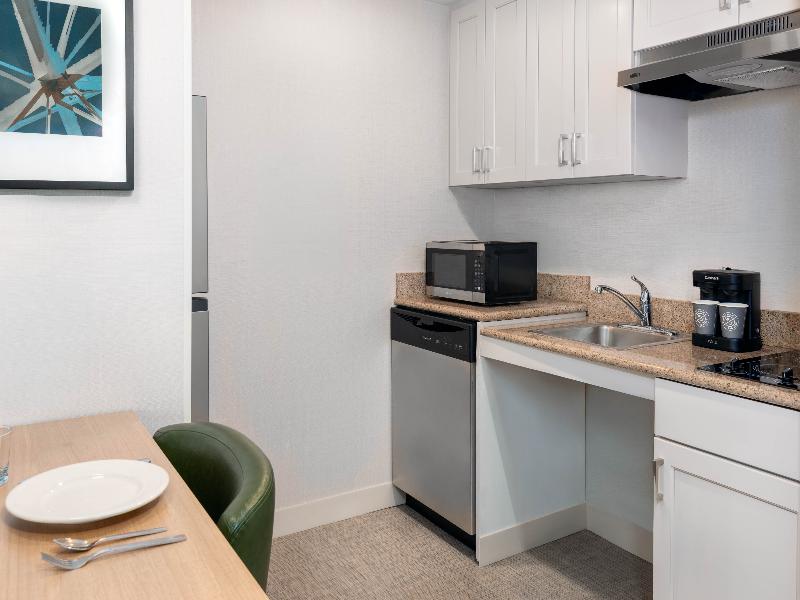 Homewood Suites by Hilton Holyoke-Springfield/Nort image